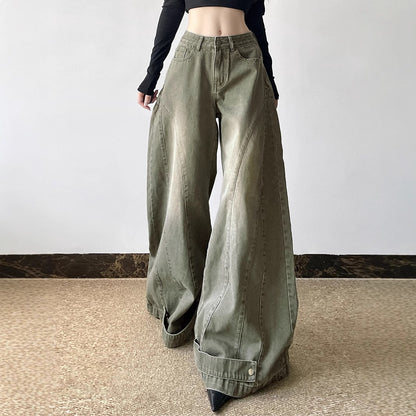 Street Style Green Flare Jeans – Water-Washed & Utility-Inspired