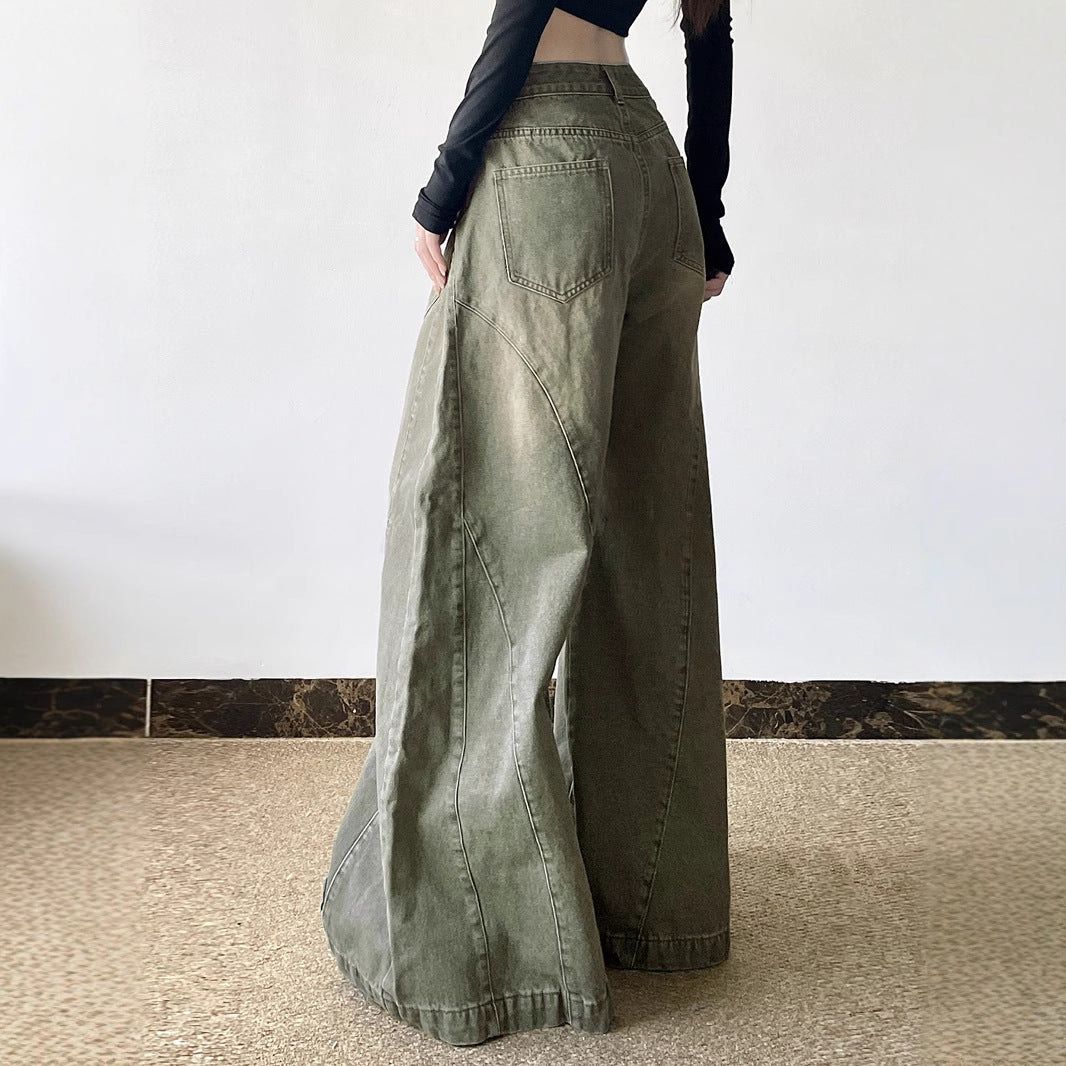 Street Style Green Flare Jeans – Water-Washed & Utility-Inspired