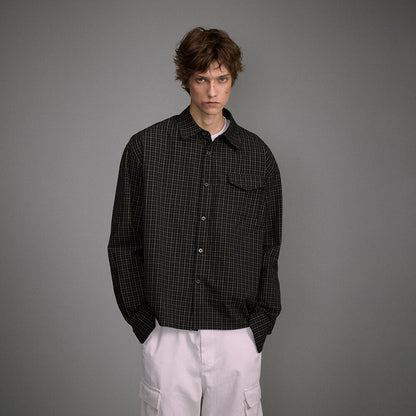 Short checkered shirt men's shirt
